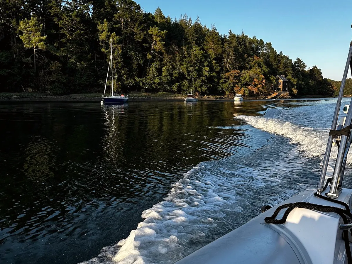 Barco disponible para alquiler en Gijón, Asturias